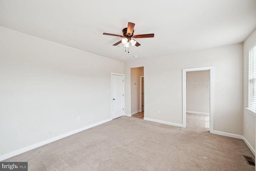 5510 GOLDEN EAGLE ROAD