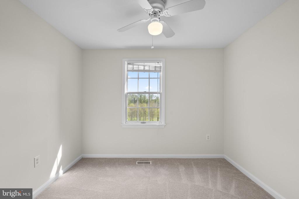 8037 WATERVIEW COURT