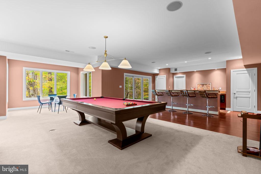 2331 RIDGE TREE COURT