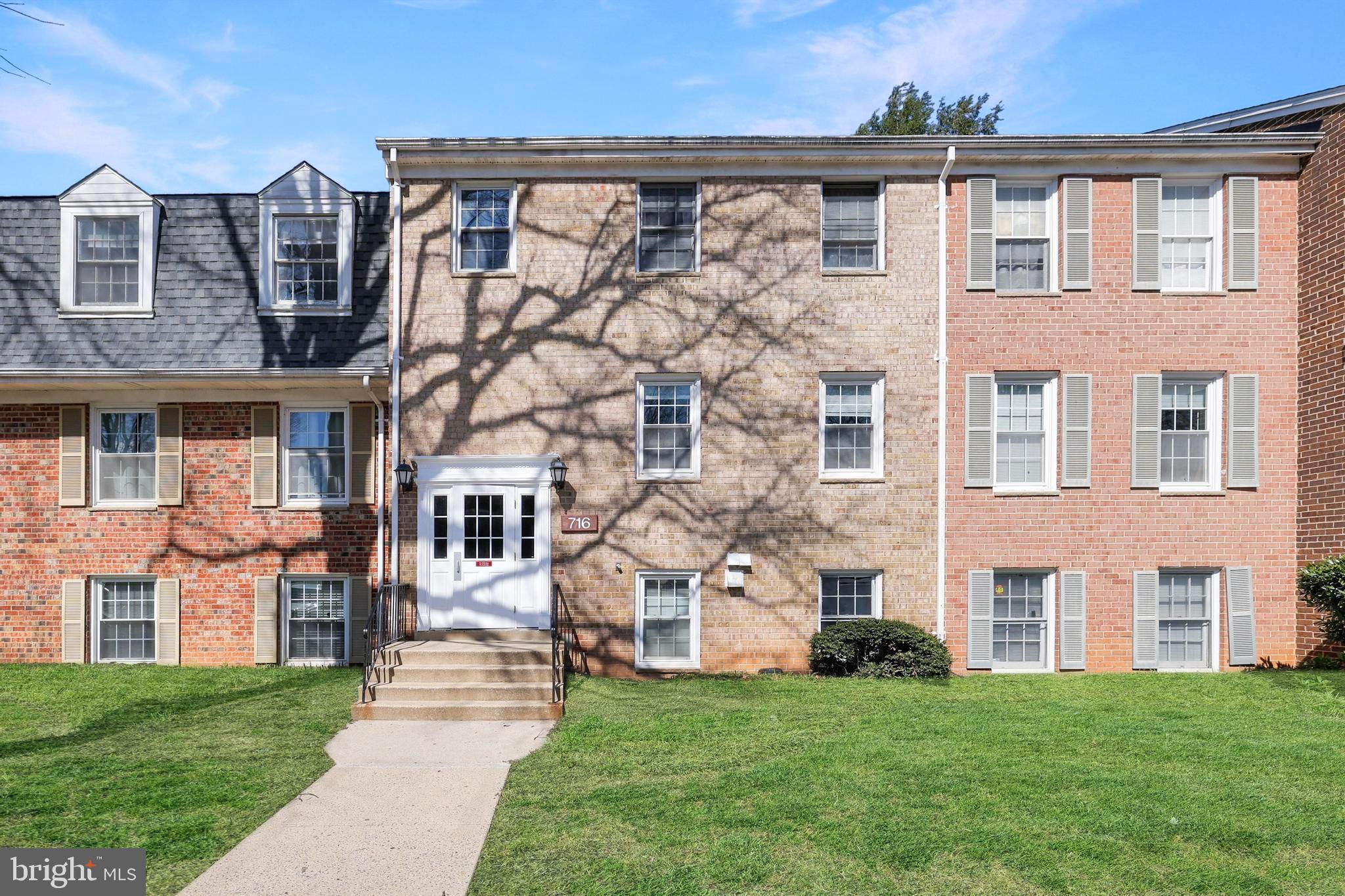 716 QUINCE ORCHARD BOULEVARD 201