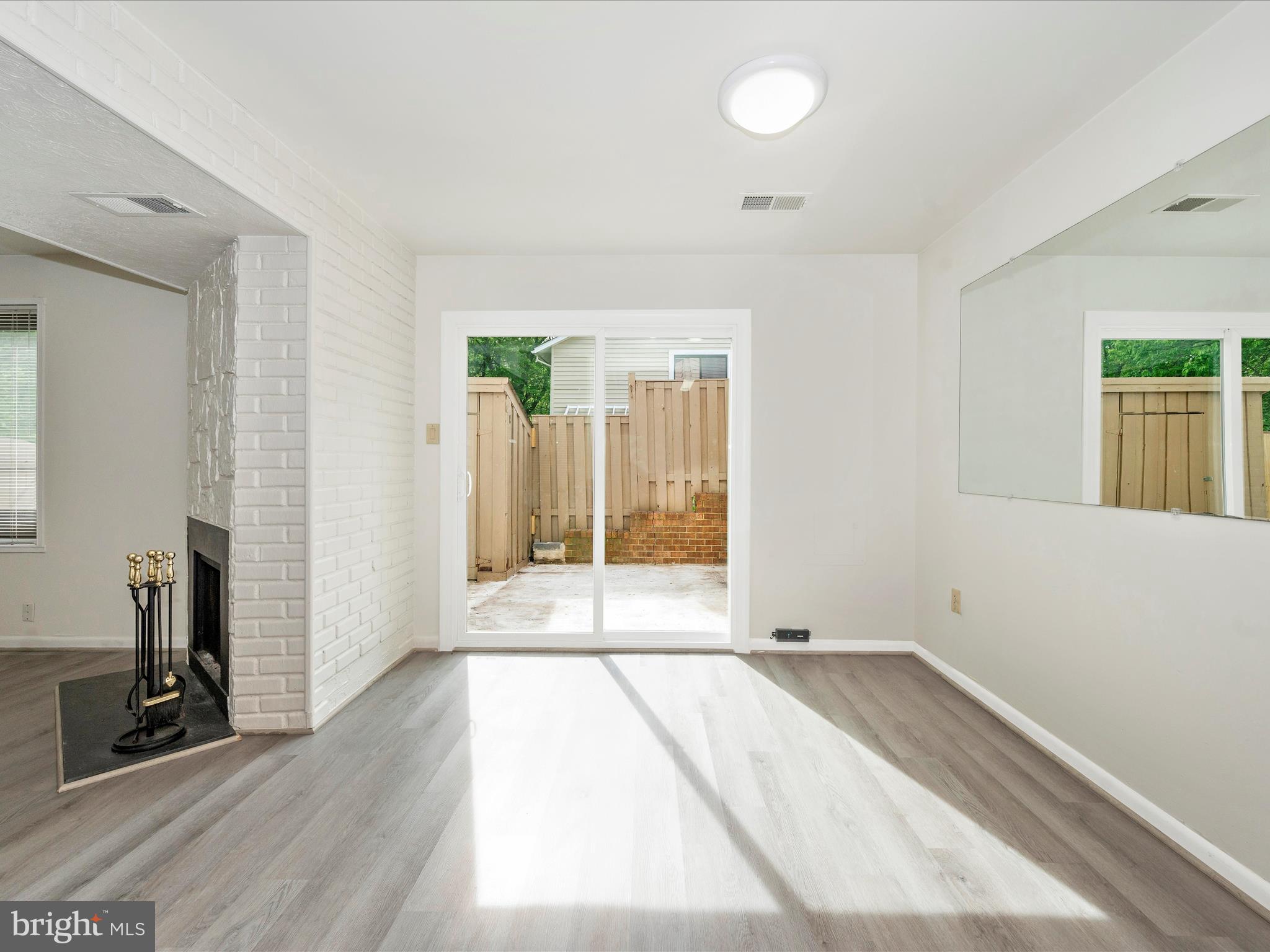 18744 CURRY POWDER LANE