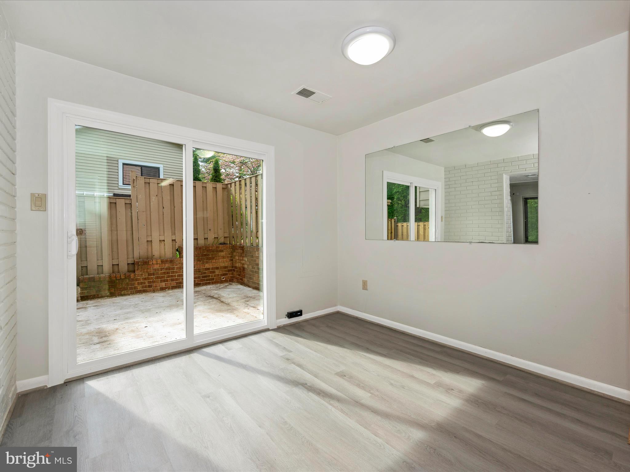 18744 CURRY POWDER LANE