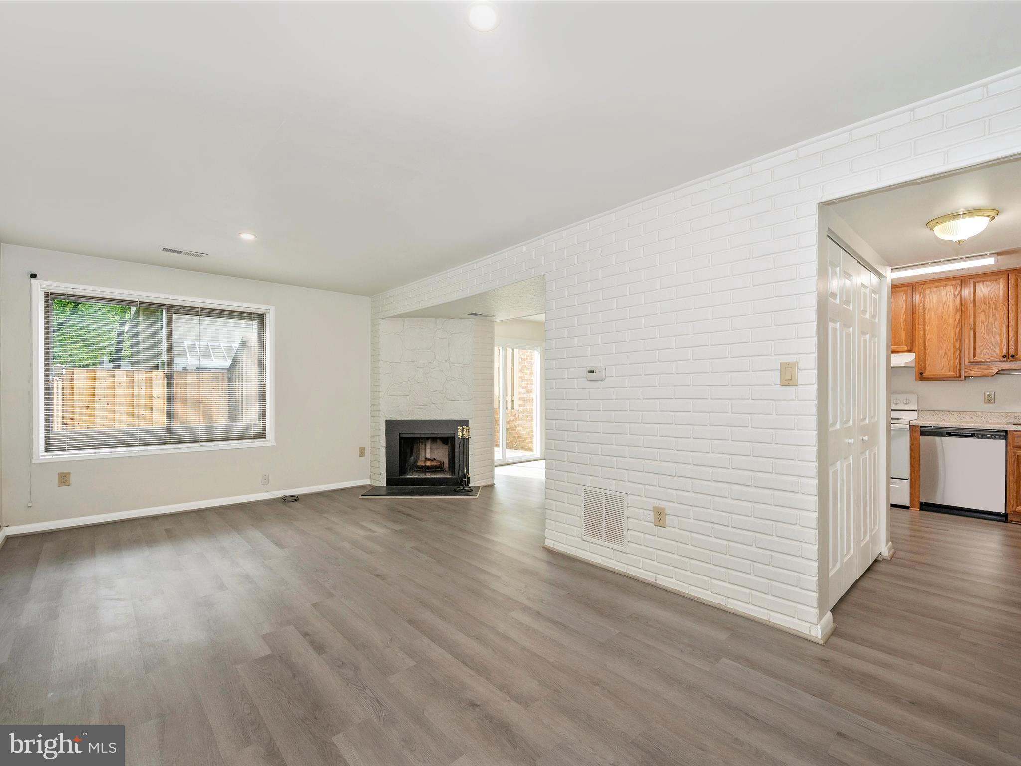 18744 CURRY POWDER LANE