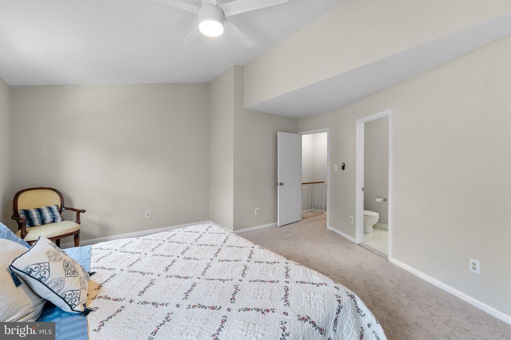 20054 LAKE PARK DRIVE 152
