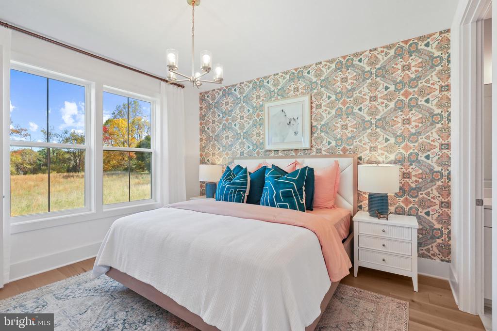 14647 SENECA FARM LANE