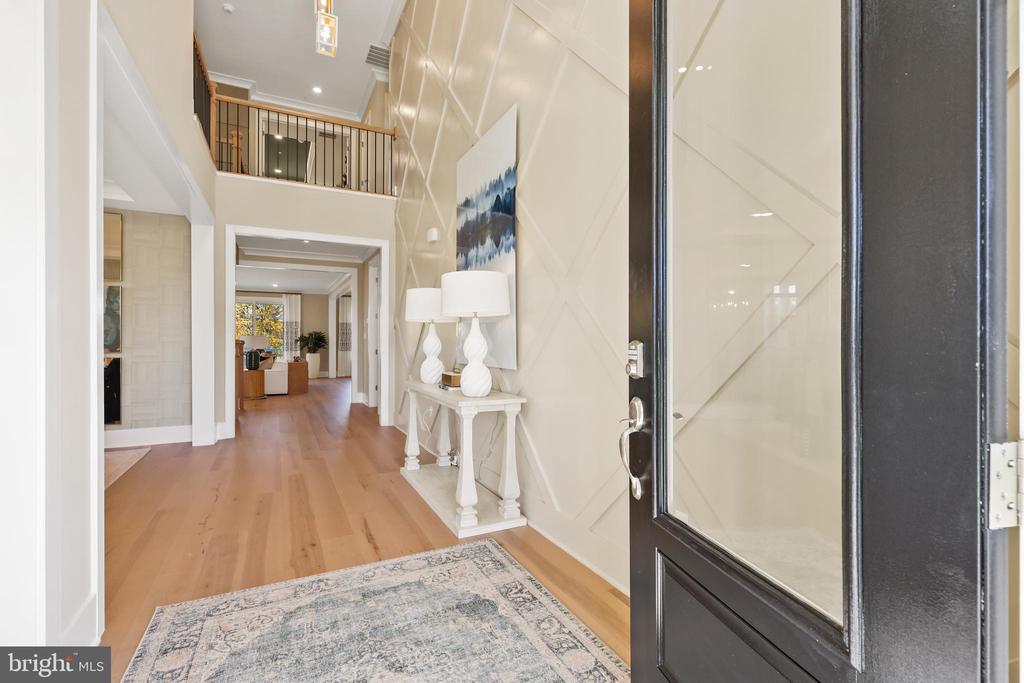 14647 SENECA FARM LANE
