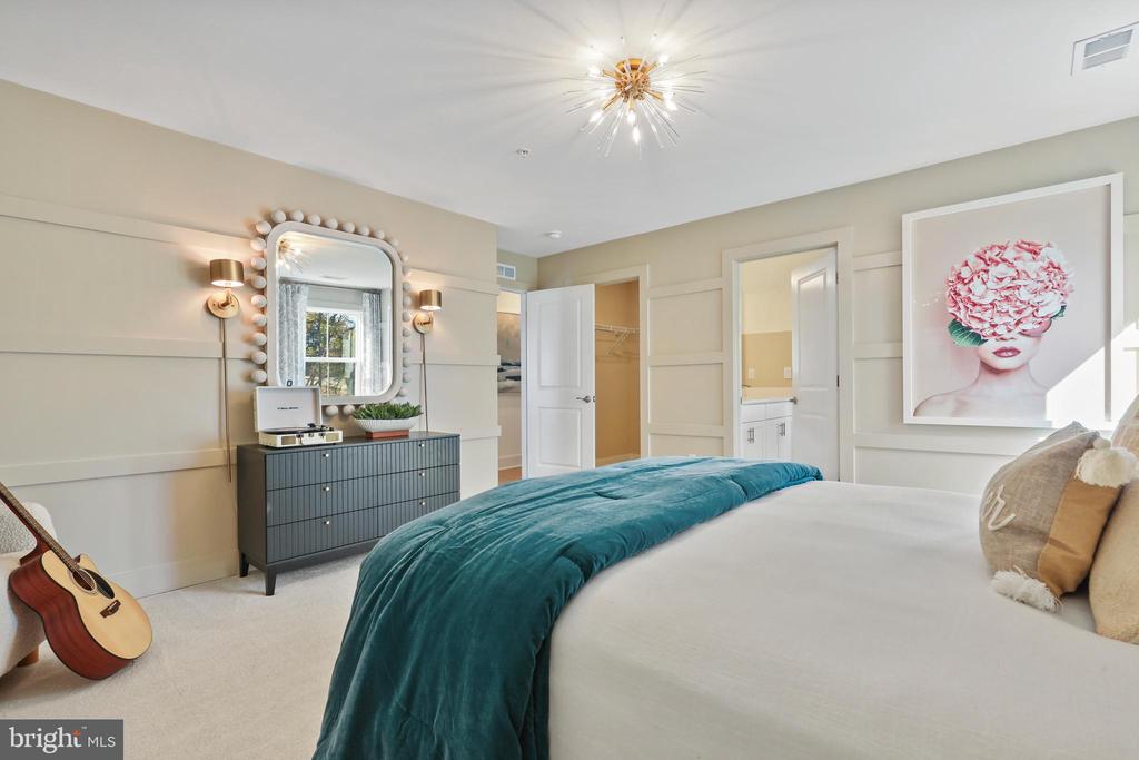 14647 SENECA FARM LANE