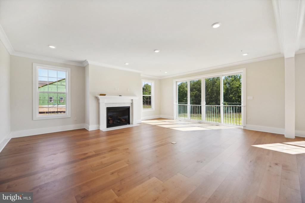 14647 SENECA FARM LANE