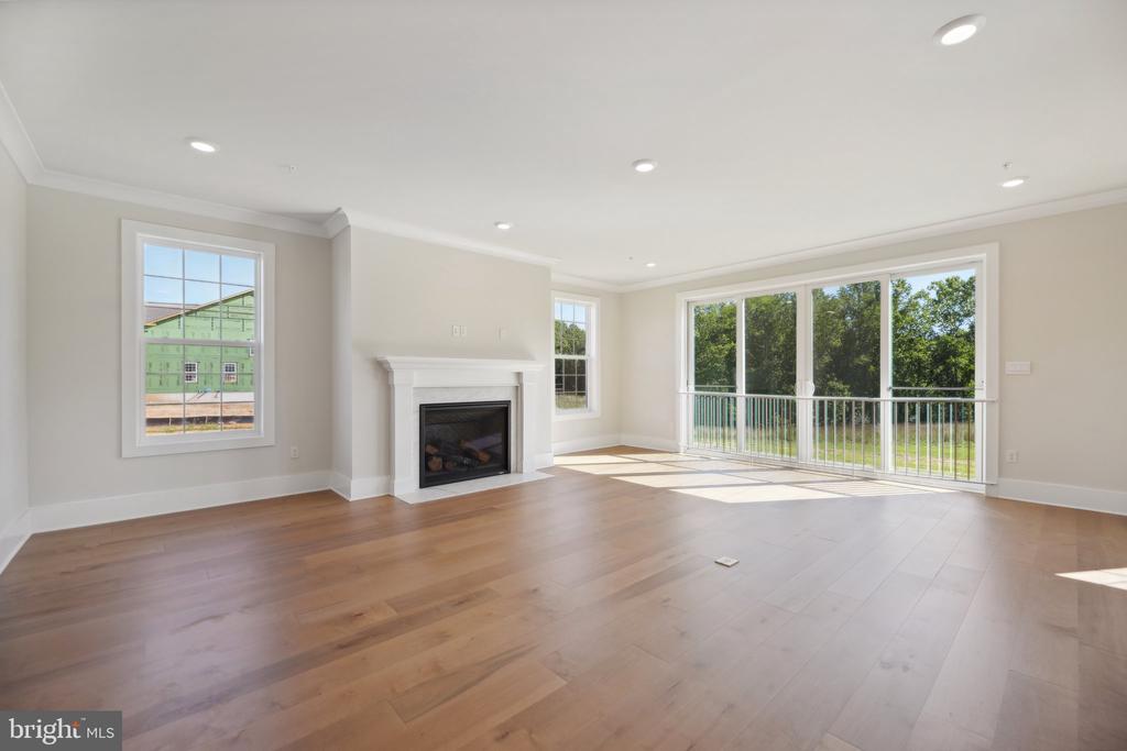 14647 SENECA FARM LANE