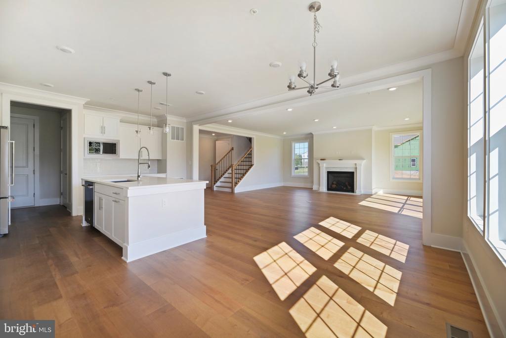 14647 SENECA FARM LANE