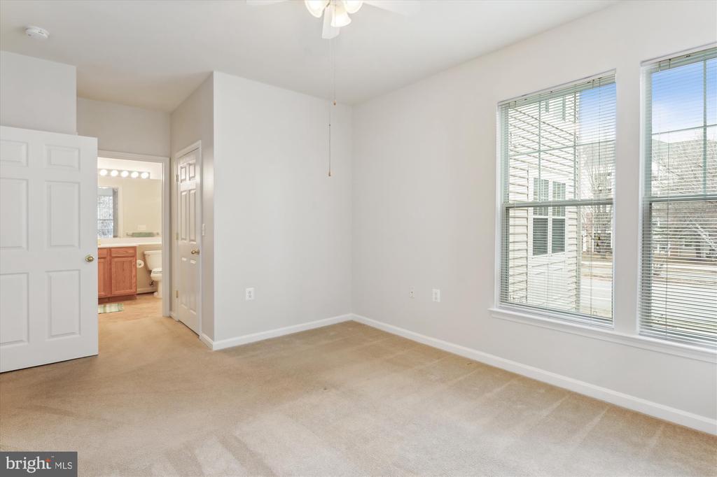 100 WATKINS POND BOULEVARD 2-206