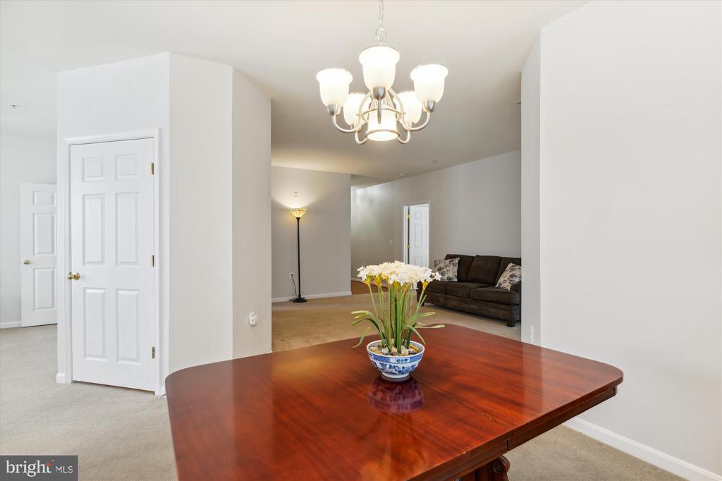100 WATKINS POND BOULEVARD 2-206
