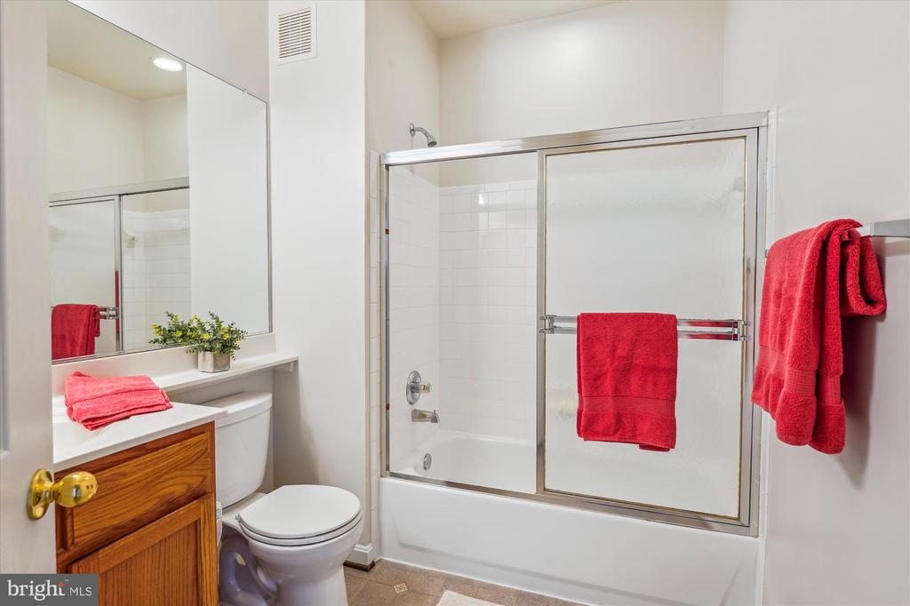 100 WATKINS POND BOULEVARD 2-206