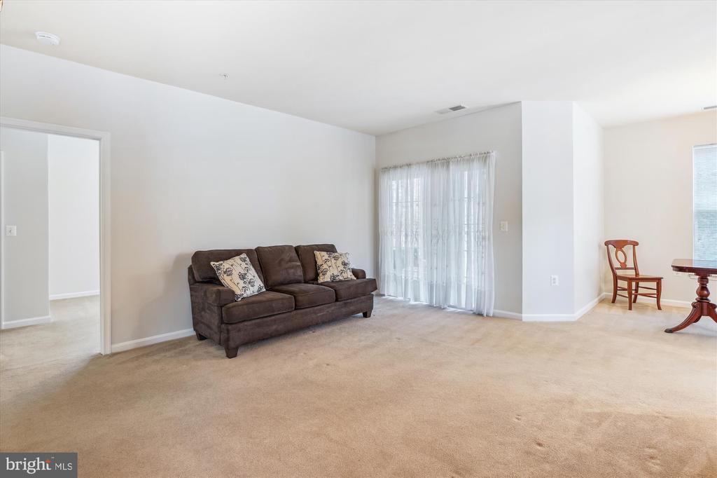 100 WATKINS POND BOULEVARD 2-206