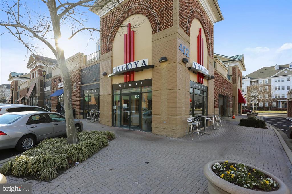 100 WATKINS POND BOULEVARD 2-206