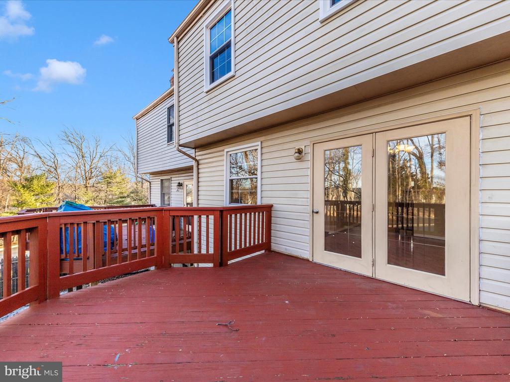 12403 WALNUT COVE CIRCLE