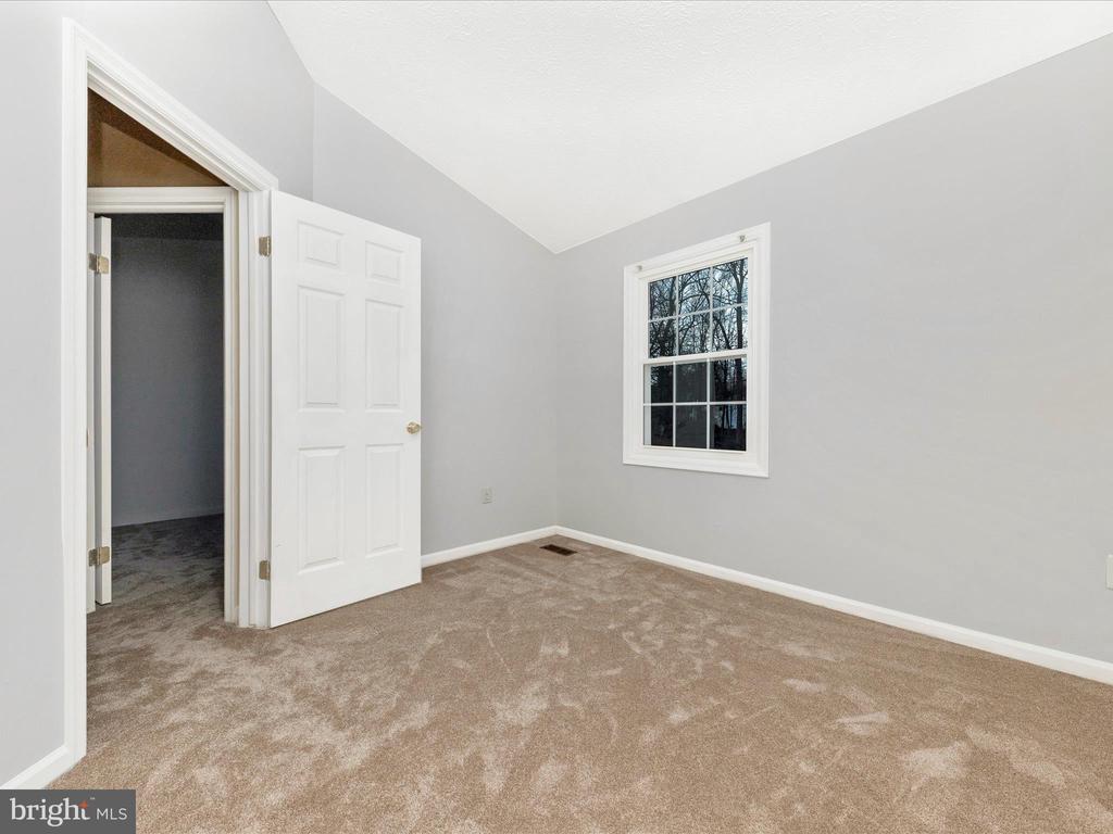 12403 WALNUT COVE CIRCLE