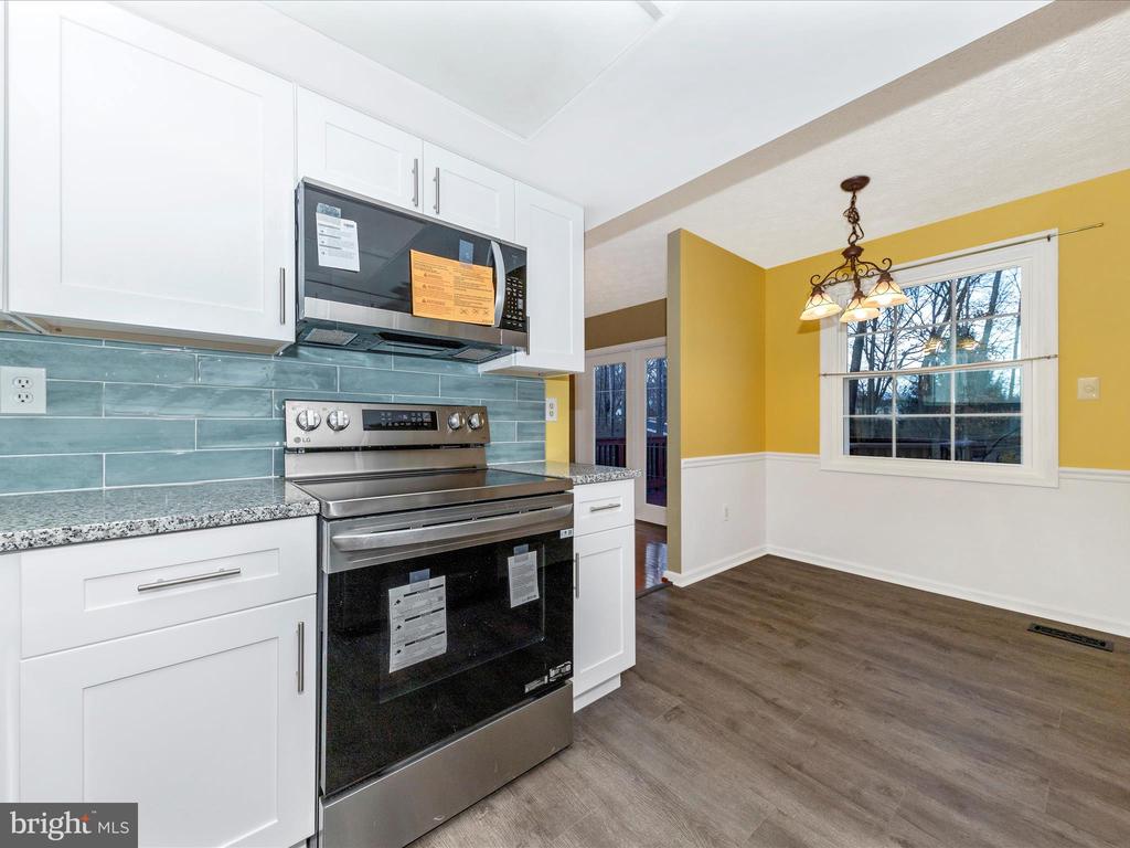 12403 WALNUT COVE CIRCLE