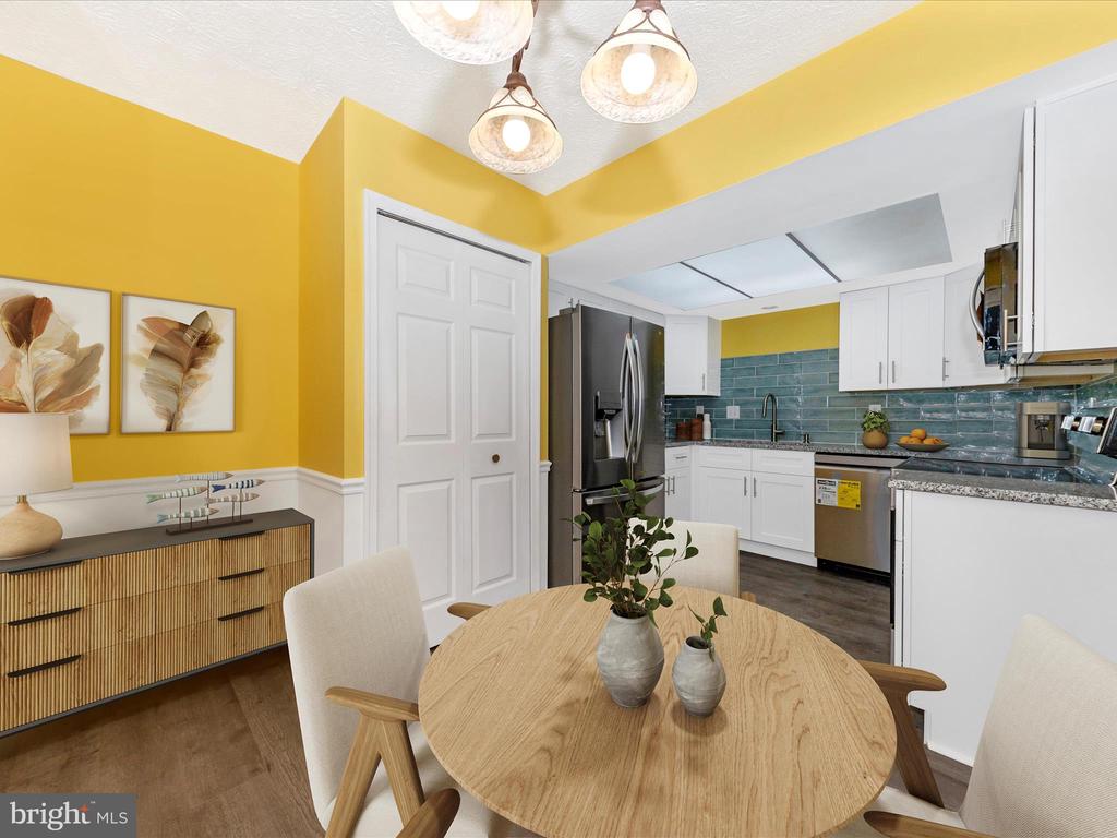 12403 WALNUT COVE CIRCLE