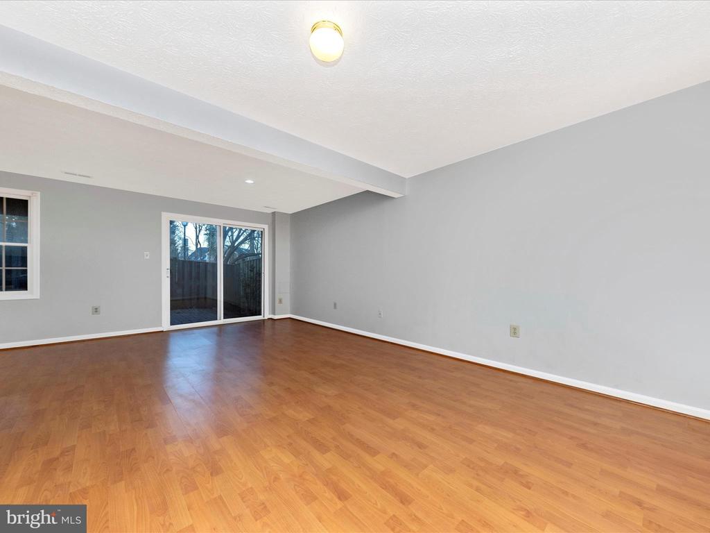 12403 WALNUT COVE CIRCLE