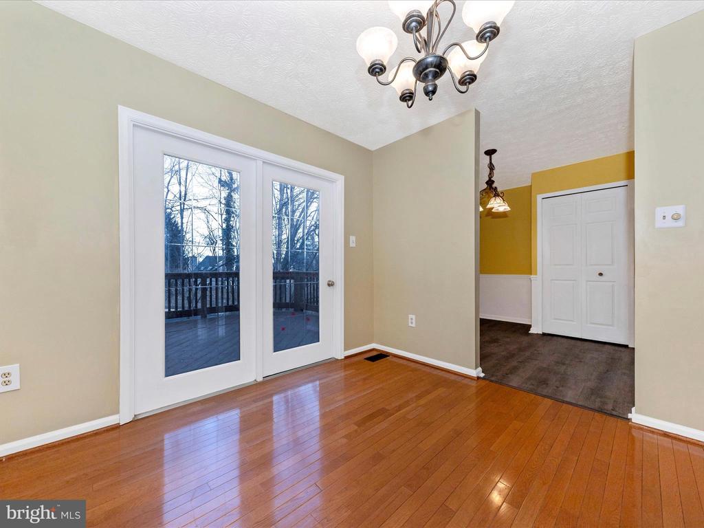 12403 WALNUT COVE CIRCLE