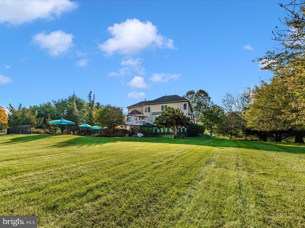 22321 ESSEX VIEW DRIVE