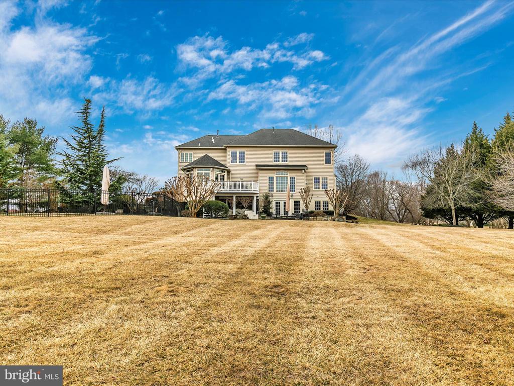 22321 ESSEX VIEW DRIVE