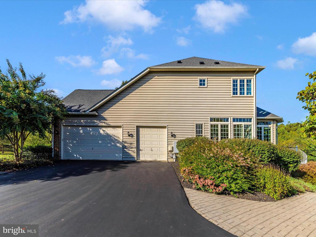 22321 ESSEX VIEW DRIVE