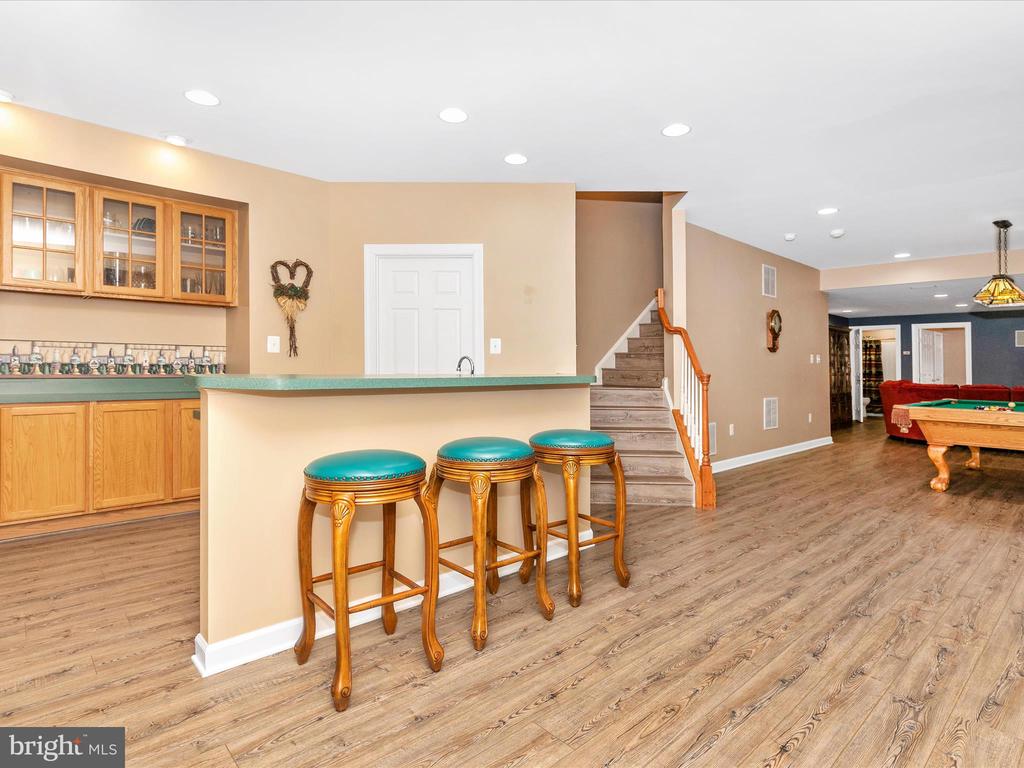 22321 ESSEX VIEW DRIVE