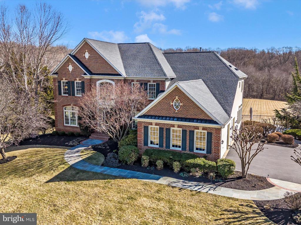 22321 ESSEX VIEW DRIVE