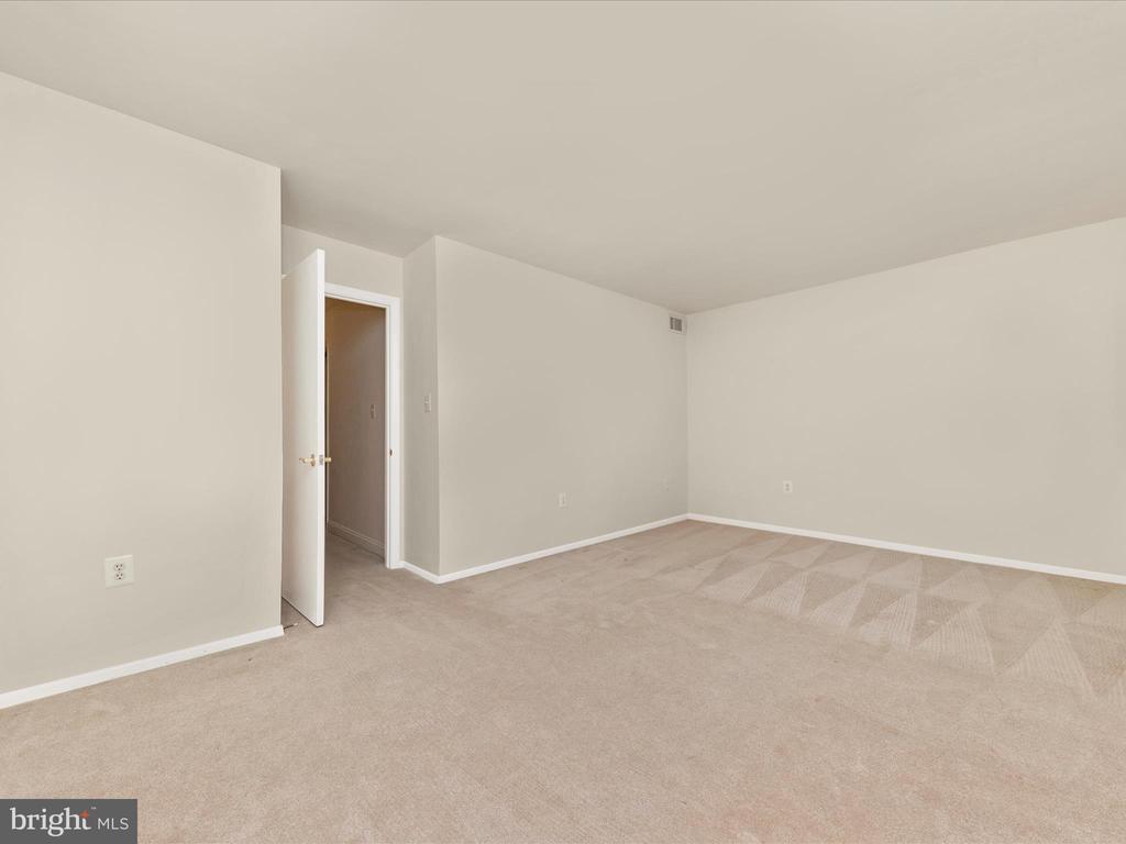 5105 CROSSFIELD COURT 328