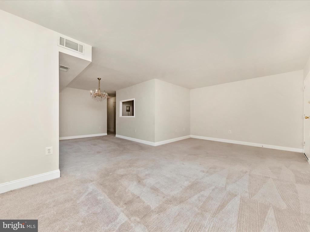 5105 CROSSFIELD COURT 328