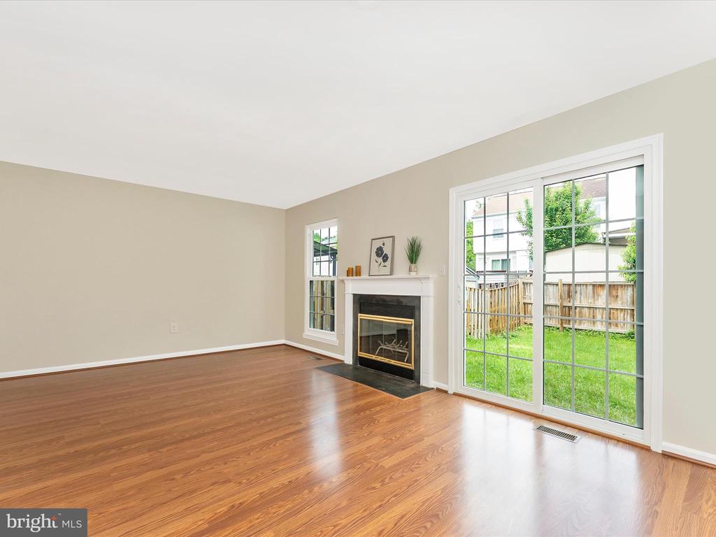 25 FILBERT COURT
