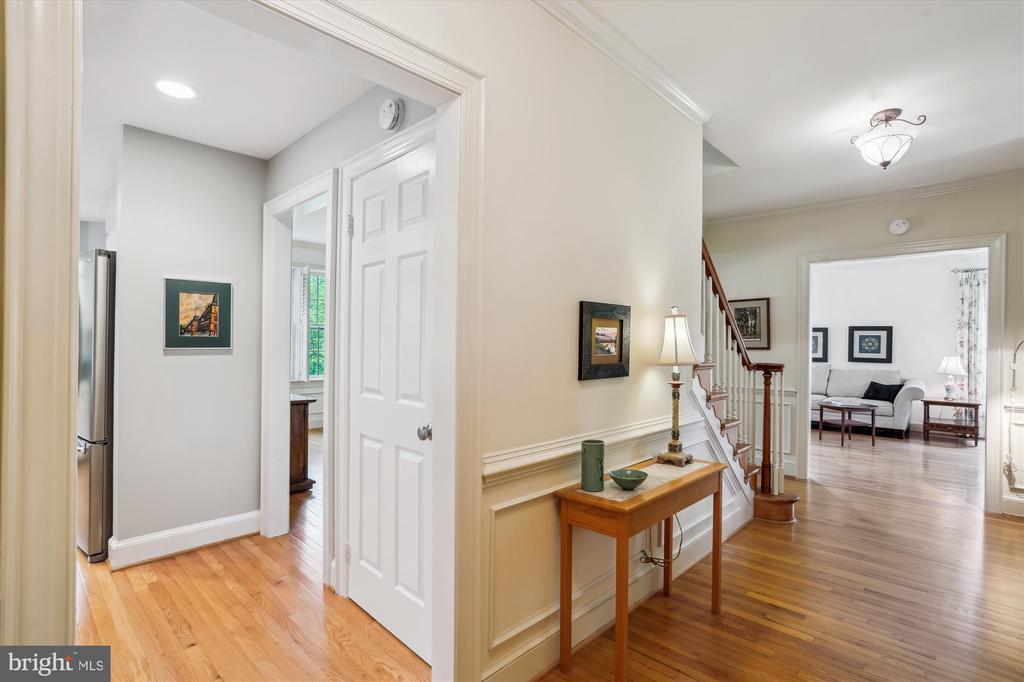 22217 CREEKVIEW DRIVE