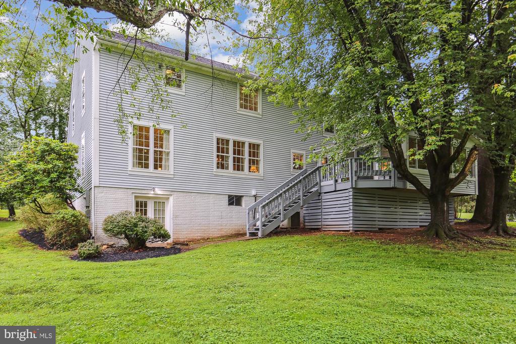 22217 CREEKVIEW DRIVE