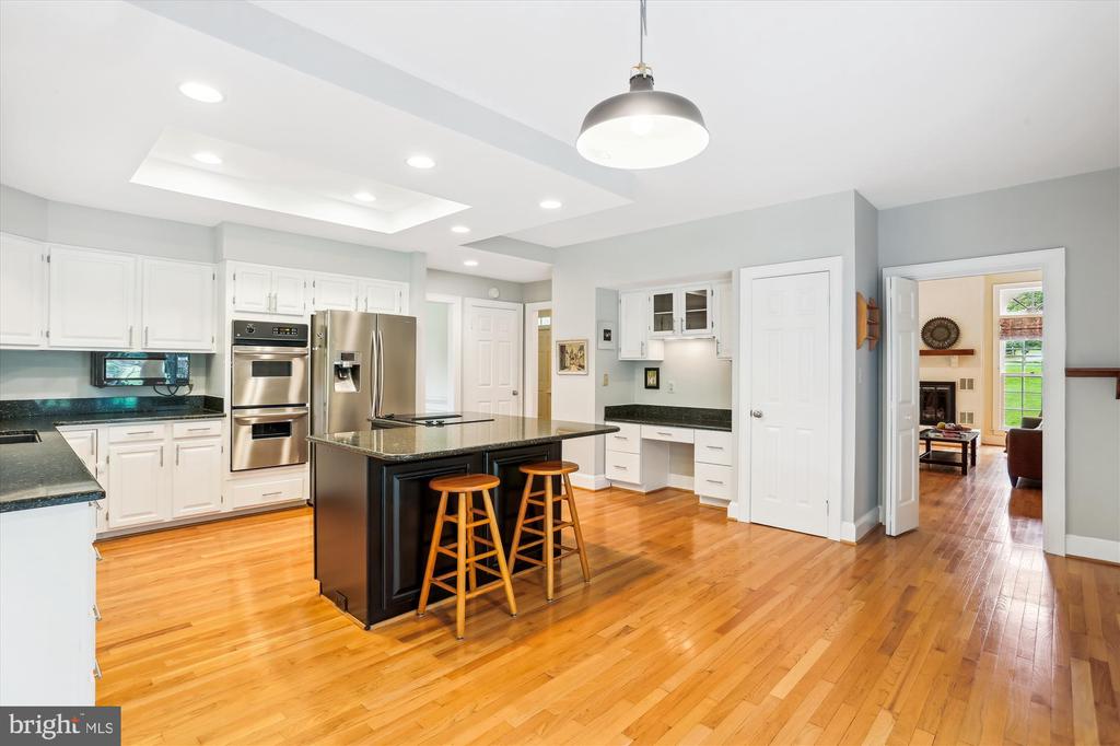 22217 CREEKVIEW DRIVE