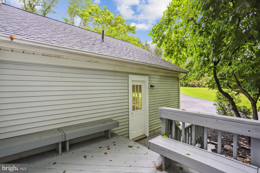 22217 CREEKVIEW DRIVE
