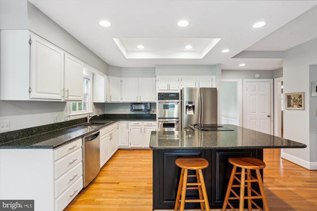 22217 CREEKVIEW DRIVE