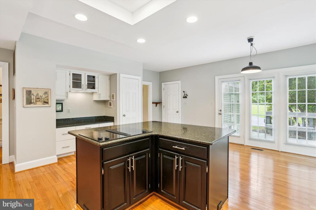 22217 CREEKVIEW DRIVE