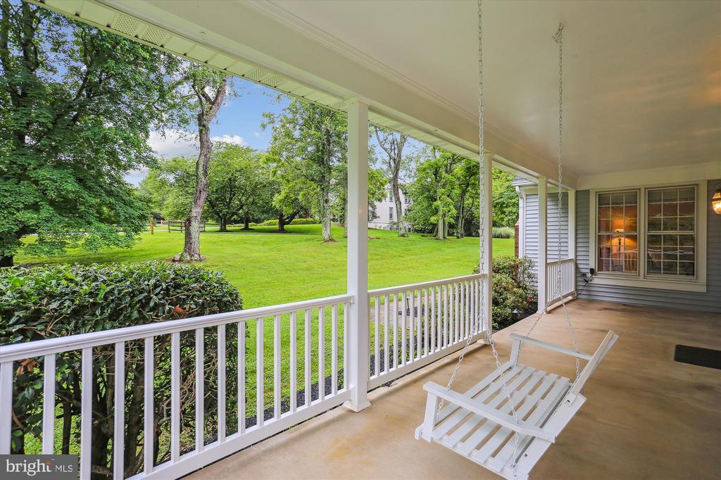 22217 CREEKVIEW DRIVE