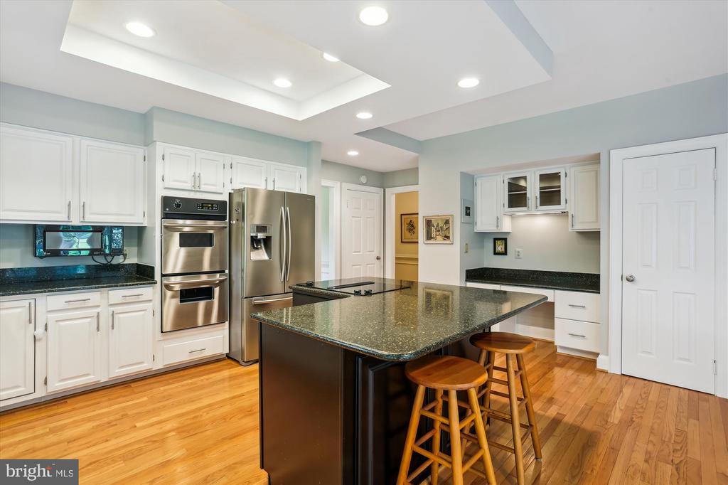 22217 CREEKVIEW DRIVE