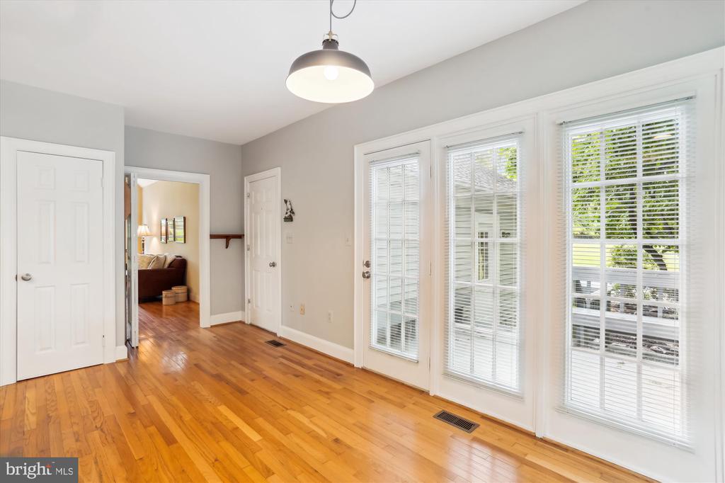 22217 CREEKVIEW DRIVE