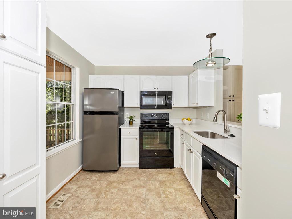 13420 BIDDEFORD COURT