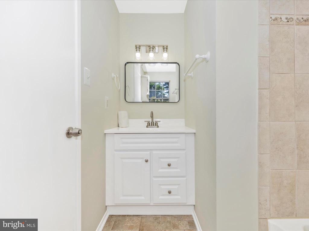 13420 BIDDEFORD COURT