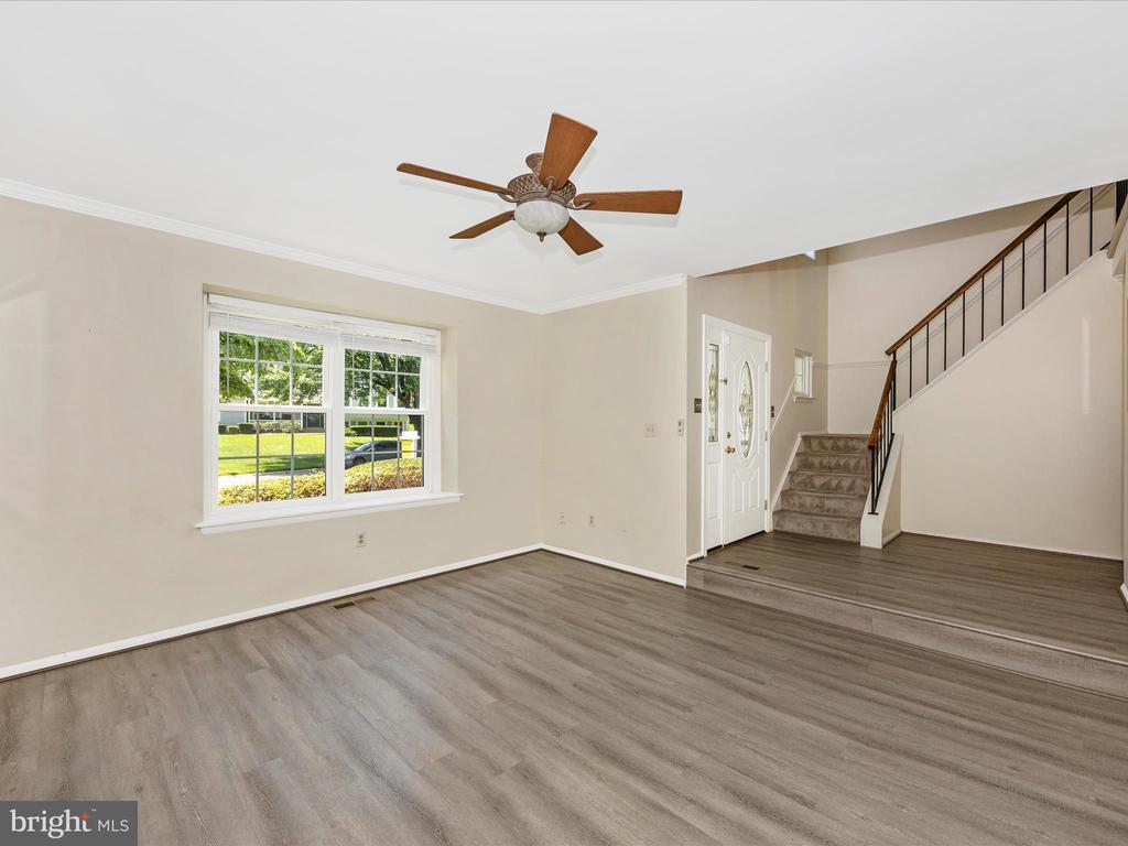 23732 ROLLING FORK WAY