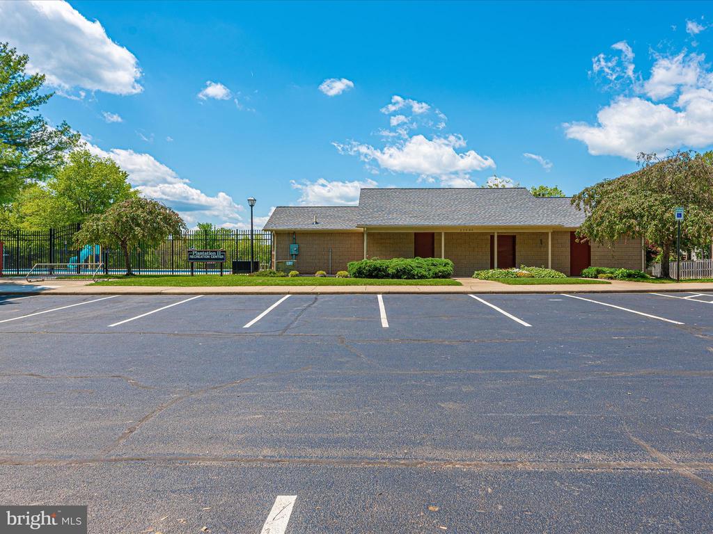 23732 ROLLING FORK WAY