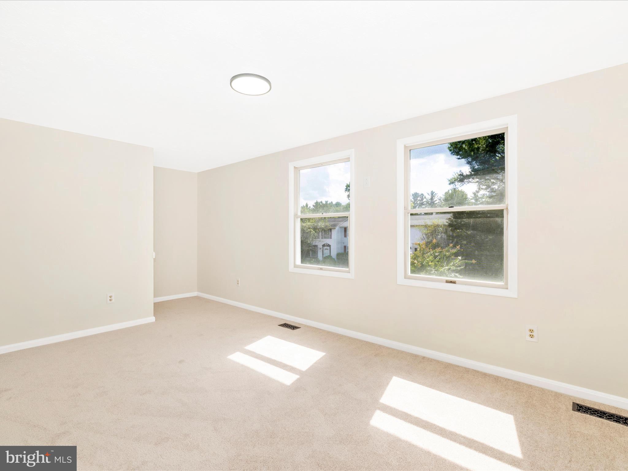 11181 CAPTAINS WALK COURT