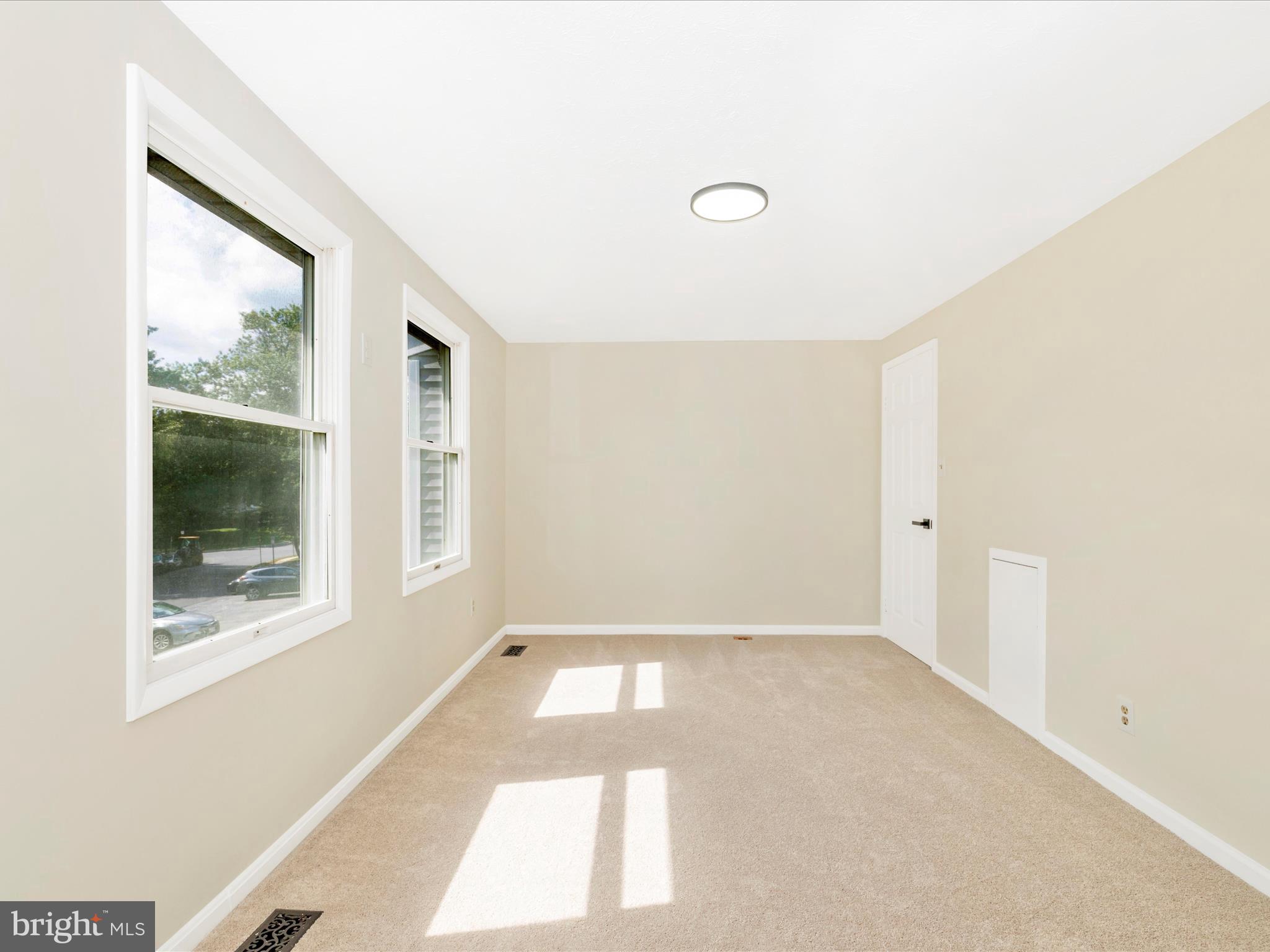 11181 CAPTAINS WALK COURT