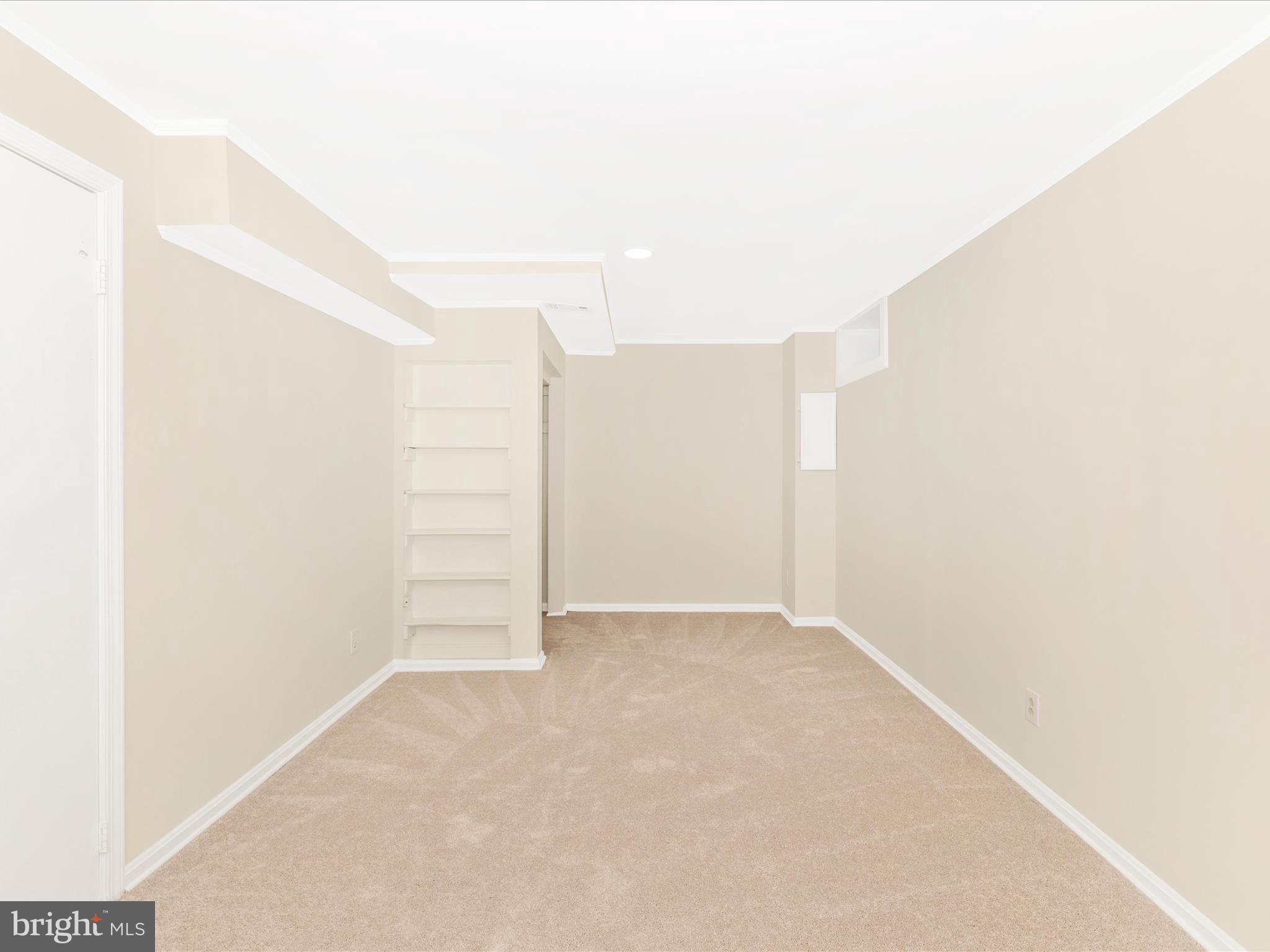 11181 CAPTAINS WALK COURT