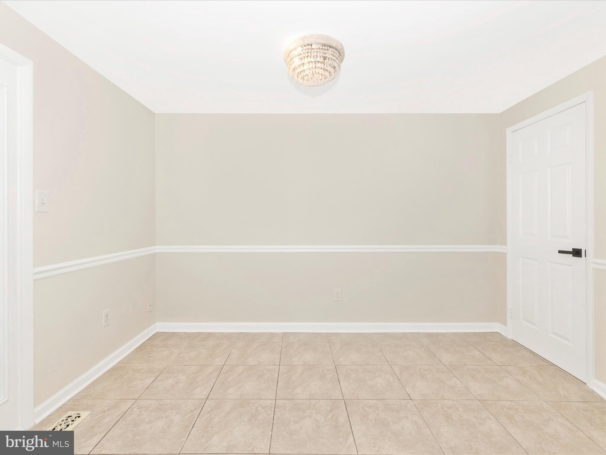 11181 CAPTAINS WALK COURT